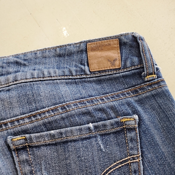 Amercan Eagle Outfitter Short Shorts - Picture 5 of 6